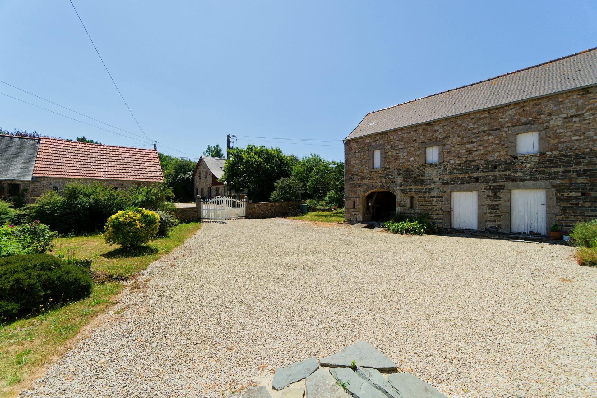 La Ferme cour
